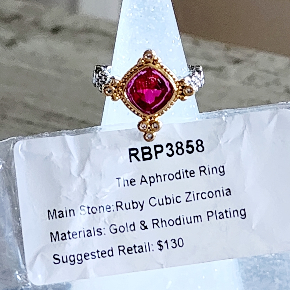 Bomb Party Greek Goddess Aphrodite Ring  Size 6